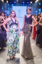 Shreya Rao walk the ramp at Bombay Times Fashion Week (BTFW) 2018 Day 2 for Timsy Dhawan Show on 16th Oct 2018  (1)_5bc6db7f1c1d5.jpg