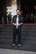 Ayushmann Khurrana at the promotion of film Badhaai Ho in Pvr Ecx In Andheri on 19th Oct 2018 (51)_5bcd83275155a.JPG