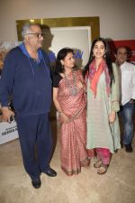 Janhvi Kapoor, Boney Kapoor at the Screening Of Film Haat The Weekly Bazaar At The View In Andheri on 26th Oct 2018 (91)_5bd44e2fb1d13.JPG