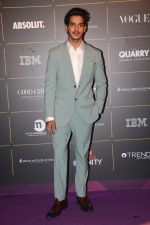 Ishaan Khattar at The Vogue Women Of The Year Awards 2018 on 27th Oct 2018 (167)_5bd6d20243f97.JPG