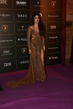 Janhvi Kapoor at The Vogue Women Of The Year Awards 2018 on 27th Oct 2018 (144)_5bd6d40805fa0.JPG