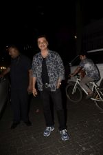Sanjay Kapoor spotted at Anil Kapoor_s house for Karvachauth celebration in Juhu on 27th Oct 2018 (15)_5bd6bf6e8a74f.JPG