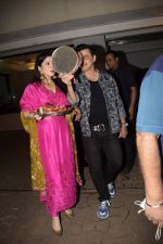 Sanjay Kapoor spotted at Anil Kapoor_s house for Karvachauth celebration in Juhu on 27th Oct 2018 (82)_5bd6bf7a69746.JPG