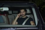 Varun Dhawan spotted at Maddock films office in bandra on 30th Oct 2018 (5)_5bd953a24def9.JPG