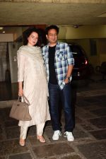 Kangana Ranaut spotted at producer Kamal Jain_s office in juhu on 31st Oct 2018 (3)_5bdaff3424cda.jpg