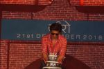 Shahrukh Khan at the Trailer launch of film Zero & Shahrukh Khan birthday celebration in Imax Wadala on 3rd Nov 2018 (130)_5bdfeffb40a7b.JPG