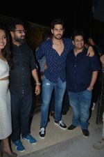 Sidharth Malhotra at Milap Zaveri_s Birthday party on 14th Nov 2018 (85)_5bed151caef98.jpg