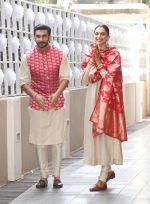  Deepika Padukone and Ranveer Singh at Ranveer_s Home in Khar on 18th Nov 2018 (8)_5bf269b7ad358.jpg