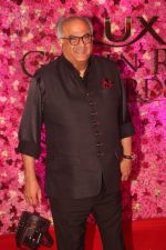 Boney Kapoor at the Red Carpet of Lux Golden Rose Awards 2018 on 18th Nov 2018 (83)_5bf3a695be921.jpg