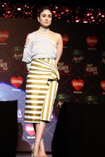  Kareena Kapoor at the Launch of Ishq 104.8 FM Upcoming Show What Women Want on 20th Nov 2018 (5)_5bf5003d91be6.jpg