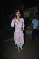 Nidhhi Agerwal spotted at Palli Village cafe in bandra on 21st Nov 2018 (11)_5bf6583eee8bd.JPG