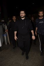 Goldie Behl with Sonali Bendre returns from USA after her treatment on 2nd Dec 2018 (32)_5c076d3eb1556.JPG