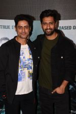 Vicky Kaushal With Mohit Raina Spotted For Trailer Preview Of Film URI on 3rd Dec 2018 (20)_5c0775899754f.JPG