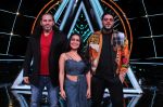 Badshah, Matt Hardy, Neha Kakkar at Indian Idol Session 10 for Shoot Special Episode on 5th Dec 2018 (70)_5c08d270b145a.JPG
