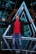 Matt Hardy at Indian Idol Session 10 for Shoot Special Episode on 5th Dec 2018 (102)_5c08d2a739ae1.JPG
