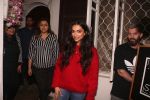Deepika Padukone spotted at Krome studio in bandra on 8th Dec 2018 (18)_5c0e0dec903d3.JPG