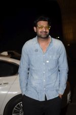 Prabhas Spotted At Airport on 9th Dec 2018 (11)_5c0f72e1f2724.JPG