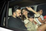 Shilpa Shetty, Raj Kundra at Adira Chopra_s Birthday Celebration At Yashraj Studios Andheri on 10th Dec 2018 (13)_5c0f76b5bfba3.jpg