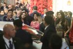  at Isha Ambani and Anand Piramal_s wedding on 12th Dec 2018 (68)_5c12143e47432.jpg