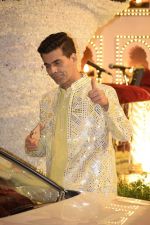 Karan Johar at Isha Ambani and Anand Piramal_s wedding on 12th Dec 2018 (123)_5c1215889b355.JPG