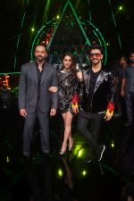 Ranveer Singh, Sara Ali Khan, Rohit Shetty At the Promotion of Film SIMMBA On the Sets Of Indian Idol on 13th Dec 2018 (8)_5c121bb062760.JPG