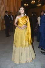 Dia Mirza at Isha Ambani & Anand Piramal wedding reception in jio garden bkc on 15th Dec 2018 (14)_5c1753c800c34.jpg