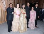 Isha Ambani & Anand Piramal wedding reception in jio garden bkc on 15th Dec 2018 (30)_5c174f5da7bf7.jpg