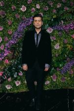 Karan Johar at Dinesh Vijan and Pramita Tanwar_s wedding reception in jw marriott juhu on 15th Dec 2018 (6)_5c175251679d4.jpg