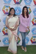 Aishwarya Rai Bachchan at the Annual Sports Meet for the Special Children hosted by Narsee Monjee Educational Trust on 17th Dec 2018 (1)_5c189e868b065.jpg