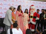 Aishwarya Rai Bachchan celebrates Christmas with Cancer patients in Carnival cinemas in Wadala on 25th Dec 2018 (18)_5c29cecb0aaf5.jpg