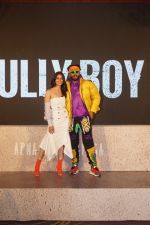 Ranveer Singh, Alia Bhatt at the trailer launch of film Gully Boy on 8th Jan 2019 (50)_5c36eca02bfa6.JPG