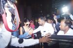  Ranveer Singh and Deepika Padukone Spotted at Mumbai Airport  (12)_5c38309ace72b.JPG