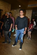 Sonu Sood at Ramesh Taurani_s birthday party at his house in khar on 17th Jan 2019 (212)_5c4188c5ac42a.JPG
