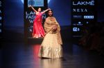 Aditi Rao Hydari walk the ramp for Latha Sailesh Singhania Show at Lakme Fashion Week 2019  on 3rd Feb 2019  (31)_5c593eb629490.jpg