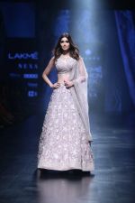 Diana Penty Walk the Ramp for Mishru Show at Lakme Fashion Week 2019 on 1st Feb 2019 (28)_5c593e5f607ea.jpg