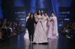 Diana Penty Walk the Ramp for Mishru Show at Lakme Fashion Week 2019 on 1st Feb 2019 (39)_5c593e6c8e596.jpg