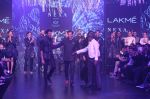 Janhvi Kapoor, Anil Kapoor walk the ramp for Raghavendra Rathore at Lakme Fashion Week 2019  on 3rd Feb 2019  (37)_5c593d20e7a13.jpg