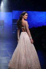 Lisa Haydon walk the ramp for Shehla Khan at Lakme Fashion Week 2019  on 3rd Feb 2019 (31)_5c593f446abe8.jpg