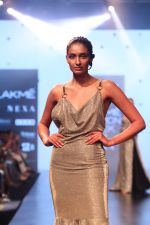 Model walk the Ramp for Anushree Reddy at Lakme Fashion Week 2019 on 2nd Feb 2019  (28)_5c593c5a97413.jpg