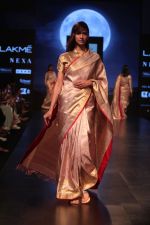 Model walk the ramp for Latha Sailesh Singhania Show at Lakme Fashion Week 2019  on 3rd Feb 2019  (33)_5c593ec7af258.jpg