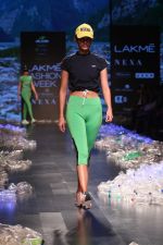 Model walk the ramp for Narendra Kumar at Lakme Fashion Week 2019  on 3rd Feb 2019 (24)_5c593be03aec4.jpg