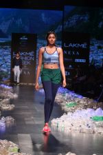 Model walk the ramp for Narendra Kumar at Lakme Fashion Week 2019  on 3rd Feb 2019 (32)_5c593bef9b3d0.jpg