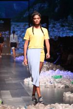 Model walk the ramp for Narendra Kumar at Lakme Fashion Week 2019  on 3rd Feb 2019 (42)_5c593c0489bab.jpg