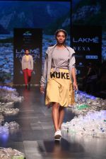 Model walk the ramp for Narendra Kumar at Lakme Fashion Week 2019  on 3rd Feb 2019 (46)_5c593c0c50b0f.jpg