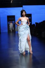 Model walk the ramp for Shehla Khan at Lakme Fashion Week 2019  on 3rd Feb 2019 (63)_5c593f54751a2.jpg