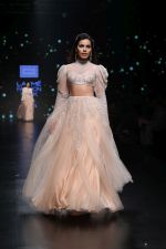 Model walk the ramp for Shehla Khan at Lakme Fashion Week 2019  on 3rd Feb 2019 (72)_5c593f634461a.jpg