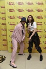 Ranveer Singh, Alia Bhatt at Radio Mirchi studio for the promotions of film Gully Boy on 4th Feb 2019 (9)_5c5a91cdf4057.jpg