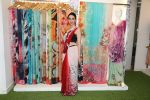 Karisma Kapoor at the special preview of spring summer 19 collection of Satya Paul at thier store in Phoenix on 6th Feb 2019 (5)_5c5bde7fb1bc5.jpg