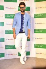 Vicky Kaushal at Store launch of UNITED COLORS OF BENNETTON on 11th Feb 2019 (8)_5c627424a7a02.jpg