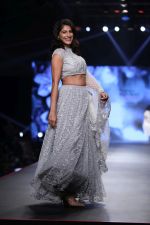 Kubbra Sait at Smile Foundation & Designer Sailesh Singhania fashion show for the 13th edition of Ramp for Champs at the race course in mahalxmi on 13th Feb 2019 (18)_5c651ed1363b5.jpg